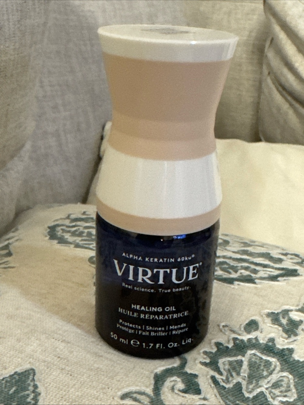 Virtue Healing Oil Hair Treatment - full
Size new 1.7 oz